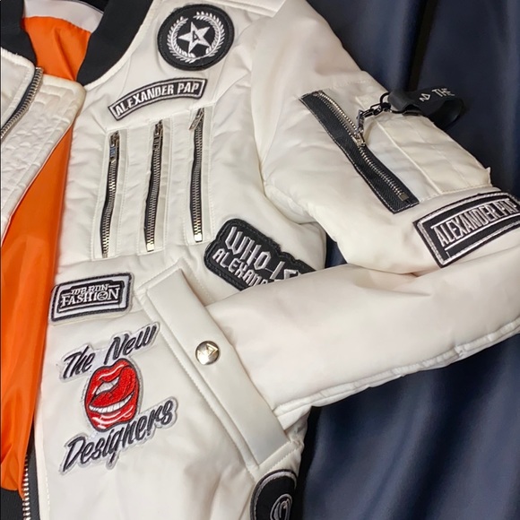 The New Designers by Alexander Pap - Picture 3 of 8